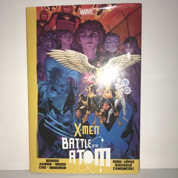 X-Men Battle of the Atom Hardback Book - Picture 2 of 8